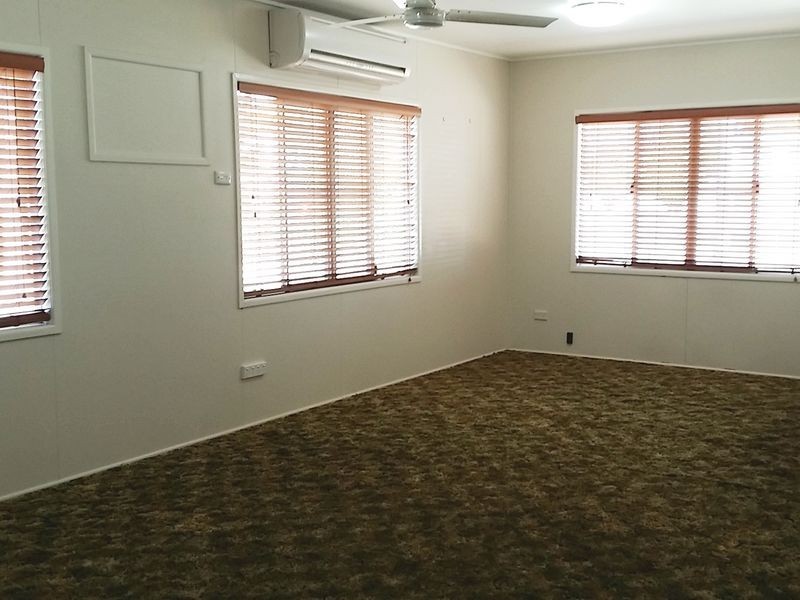 30 Box Street, Clermont QLD 4721