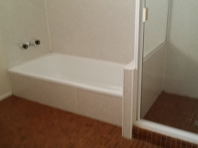 30 Box Street, Clermont QLD 4721