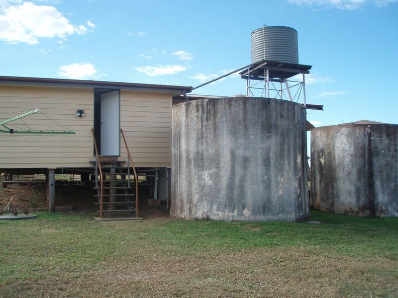 16 Nugget Lane, Clermont QLD 4721