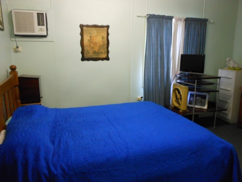 37 Beatty Street, Clermont QLD 4721