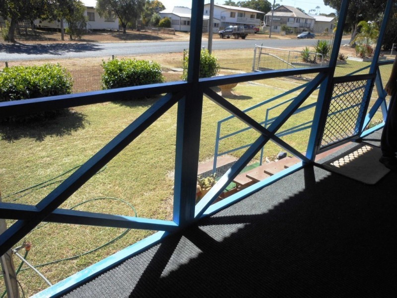 37 Beatty Street, Clermont QLD 4721