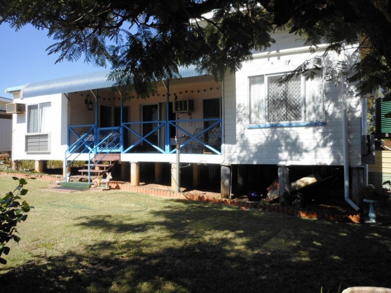 37 Beatty Street, Clermont QLD 4721