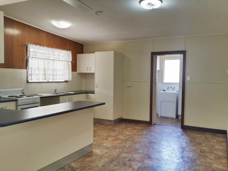 39 French Street, Clermont QLD 4721