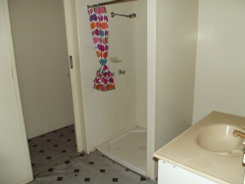 4 Lavarack Street, Clermont QLD 4721