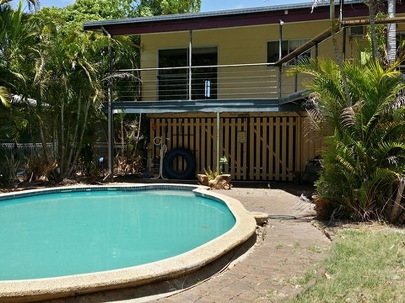 8 Kitchener Street, Clermont QLD 4721