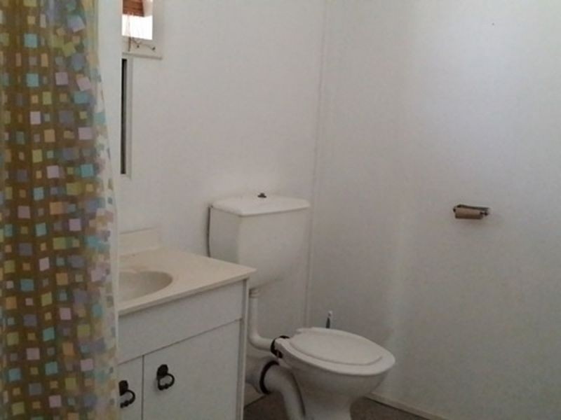 8 Kitchener Street, Clermont QLD 4721