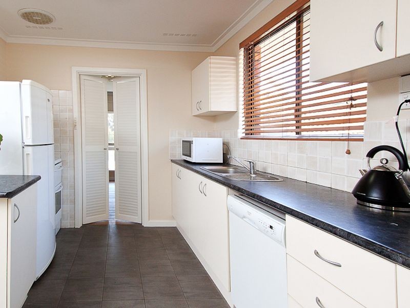 414 Warwick Rd, Warwick WA 6024