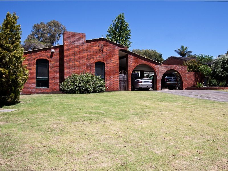 414 Warwick Rd, Warwick WA 6024