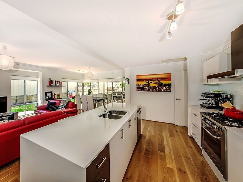 18 Archer Street, Jandabup WA 6065
