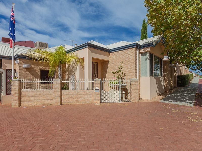 63 Regents Park Road, Joondalup WA 6027