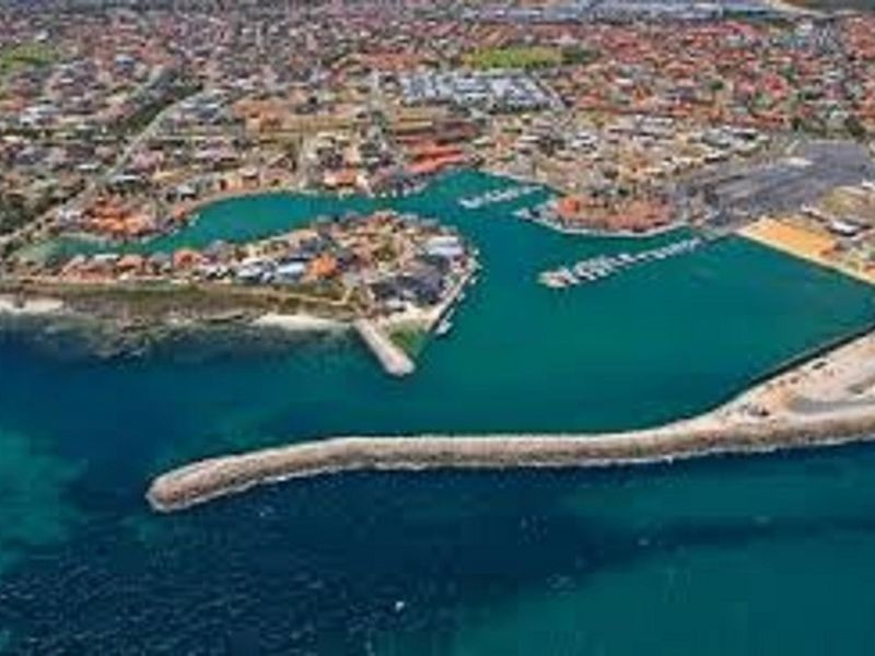 96 Alexandria View, Mindarie WA 6030