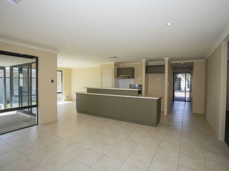 3/5 Daintree Court, Merriwa WA 6030