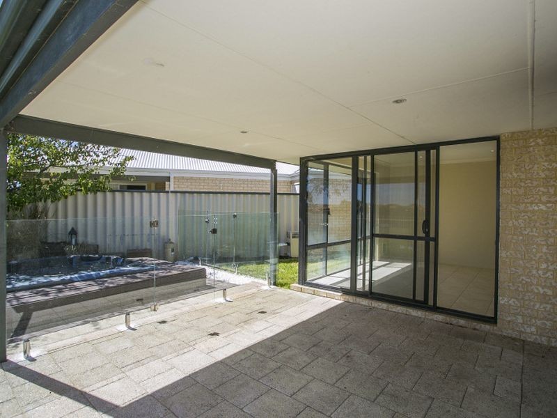 3/5 Daintree Court, Merriwa WA 6030