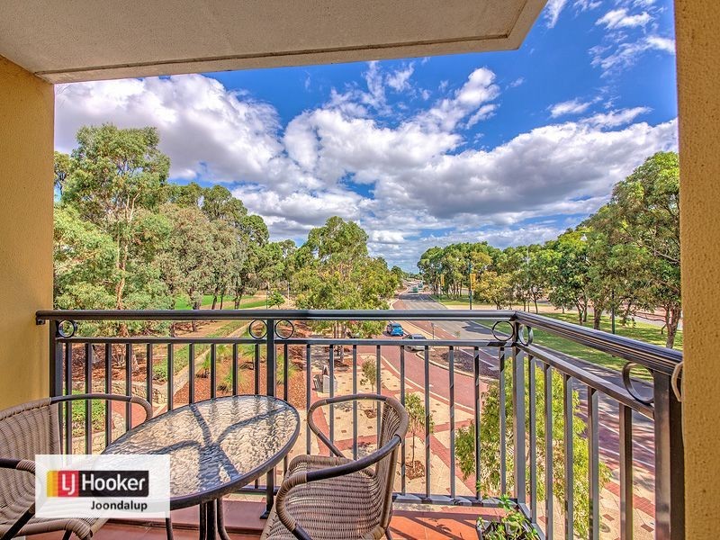 51/167 Grand Blvd, Joondalup WA 6027