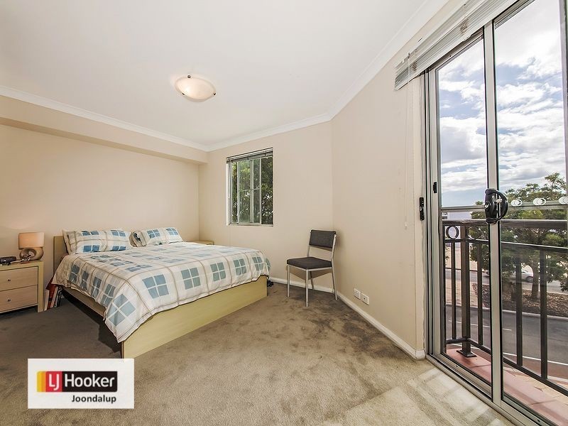 51/167 Grand Blvd, Joondalup WA 6027