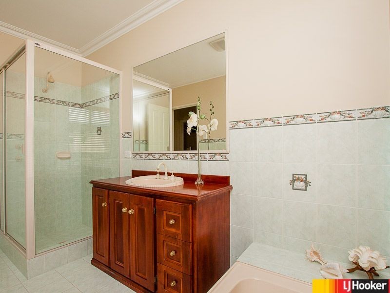 28 Amberley Way, Jandabup WA 6065