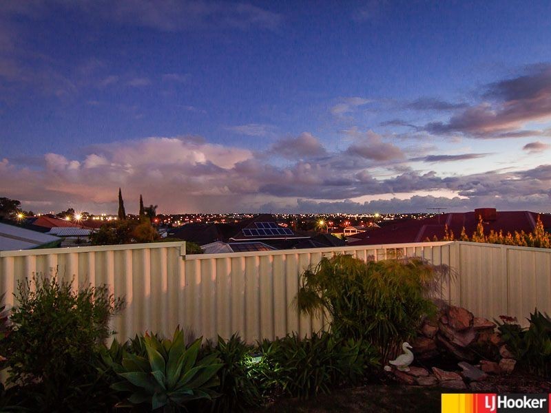 28 Amberley Way, Jandabup WA 6065
