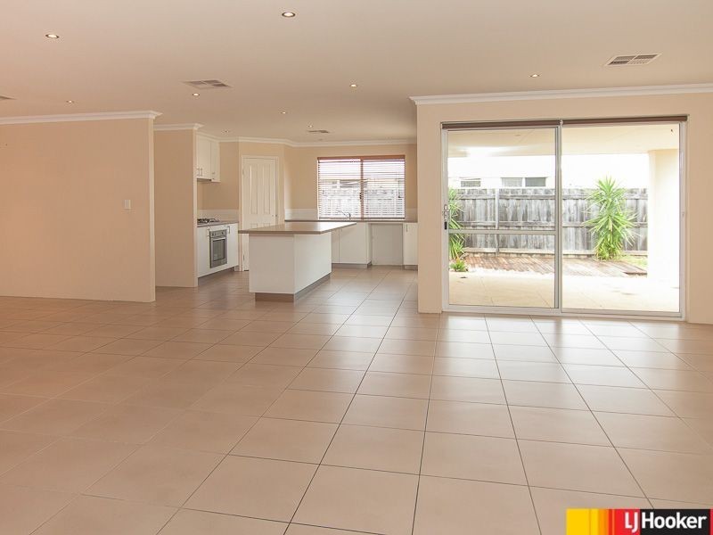 181 Santa Barbara Parade, Quinns Rocks WA 6030