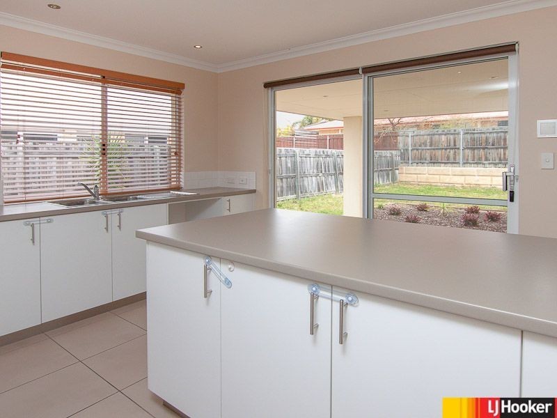 181 Santa Barbara Parade, Quinns Rocks WA 6030