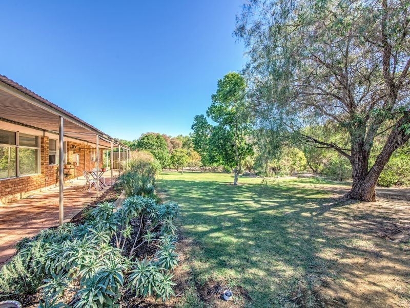 112 Hilltop Rise, Woodridge WA 6041