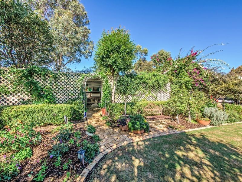 112 Hilltop Rise, Woodridge WA 6041