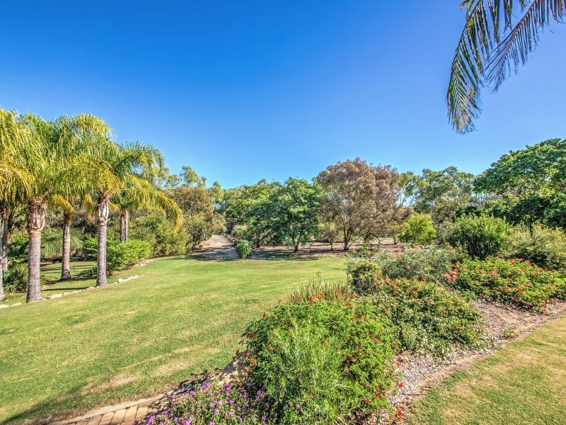 112 Hilltop Rise, Woodridge WA 6041