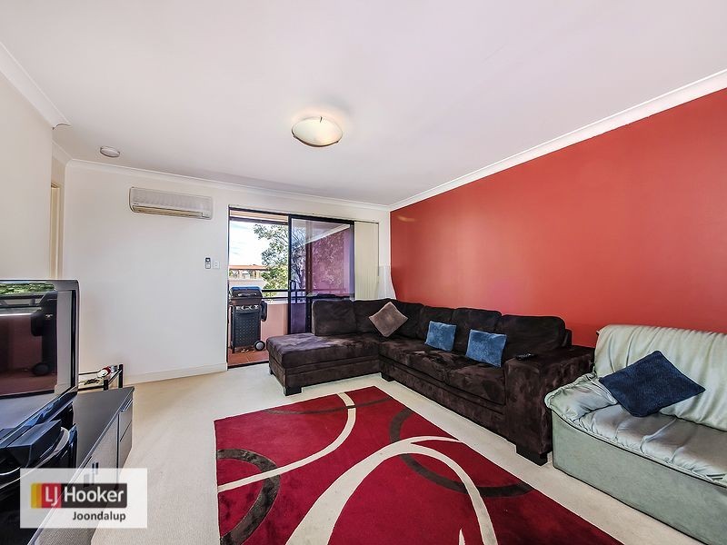 1/170 Lakeside Drive, Joondalup WA 6027