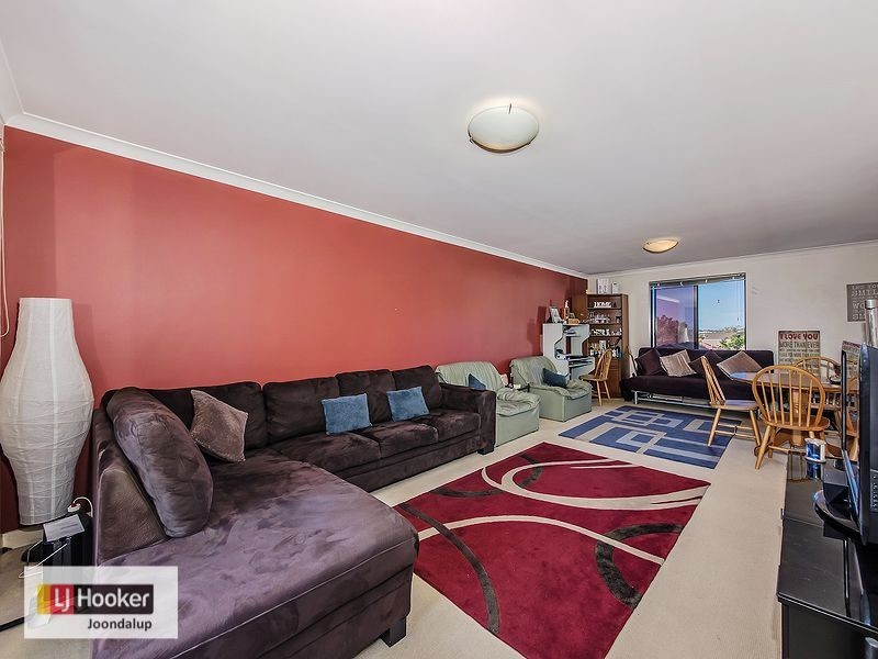 1/170 Lakeside Drive, Joondalup WA 6027