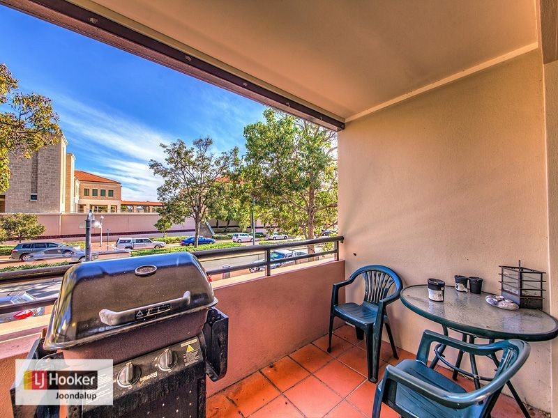 1/170 Lakeside Drive, Joondalup WA 6027