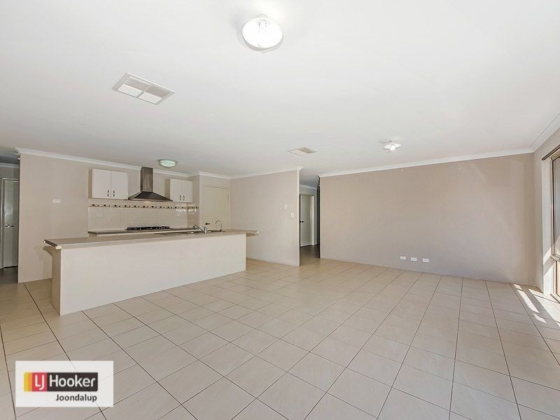 69 Bellazario Promenade, Aveley WA 6069