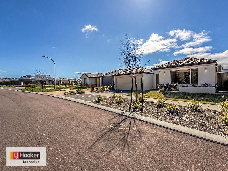 69 Bellazario Promenade, Aveley WA 6069