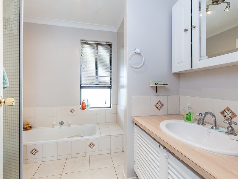23 Edgewater Drive, Edgewater WA 6027
