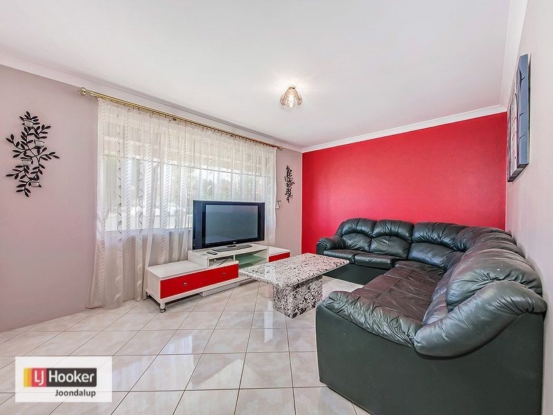 12 Bougainvillea Court, Marangaroo WA 6064