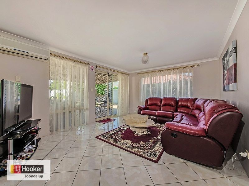 12 Bougainvillea Court, Marangaroo WA 6064