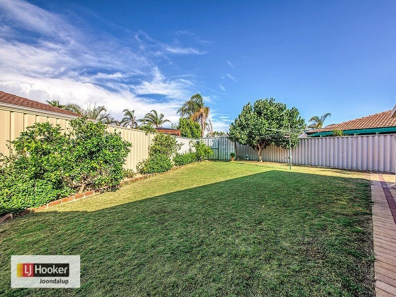 12 Bougainvillea Court, Marangaroo WA 6064