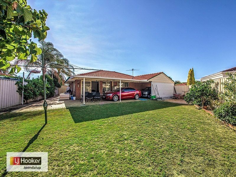 12 Bougainvillea Court, Marangaroo WA 6064