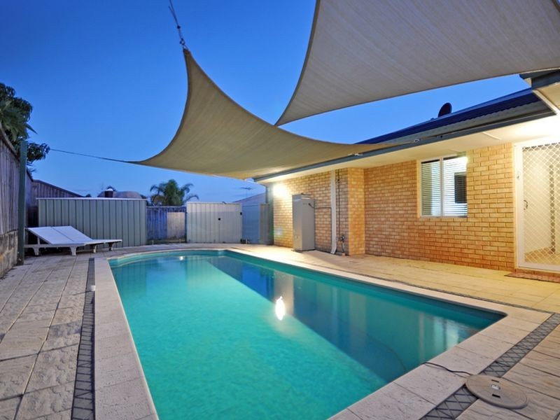 145 Fantail Crs, Ellenbrook WA 6069