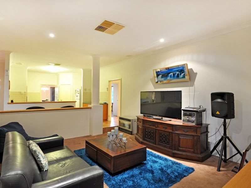 145 Fantail Crs, Ellenbrook WA 6069