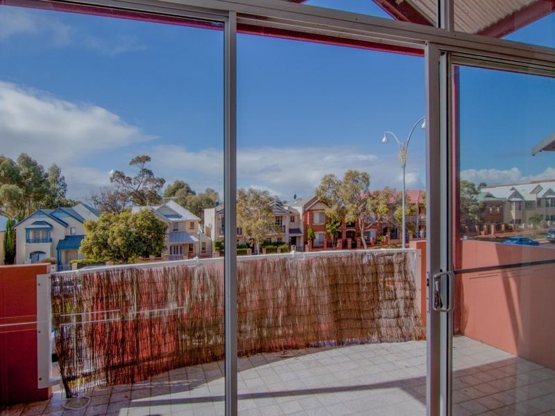 108/189 Lakeside Drive, Joondalup WA 6027