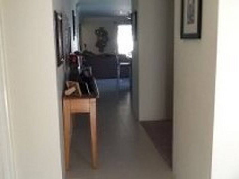 4 Pardalote Way, Tapping WA 6065