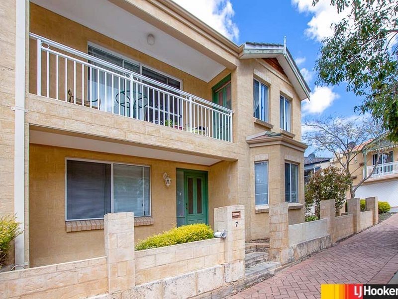 7 Pipit Lane, Joondalup WA 6027