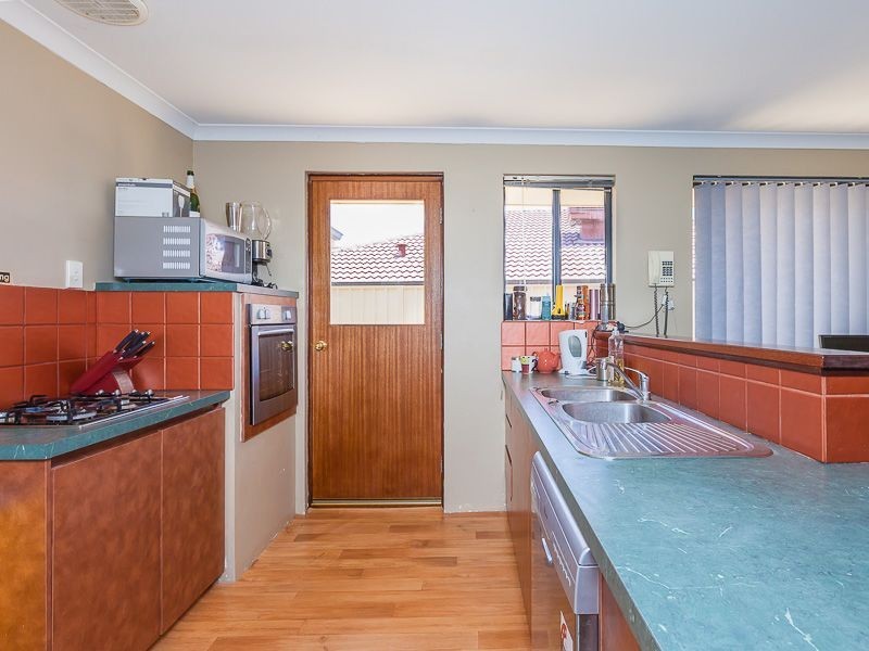 17 Adavale Vista, Tapping WA 6065