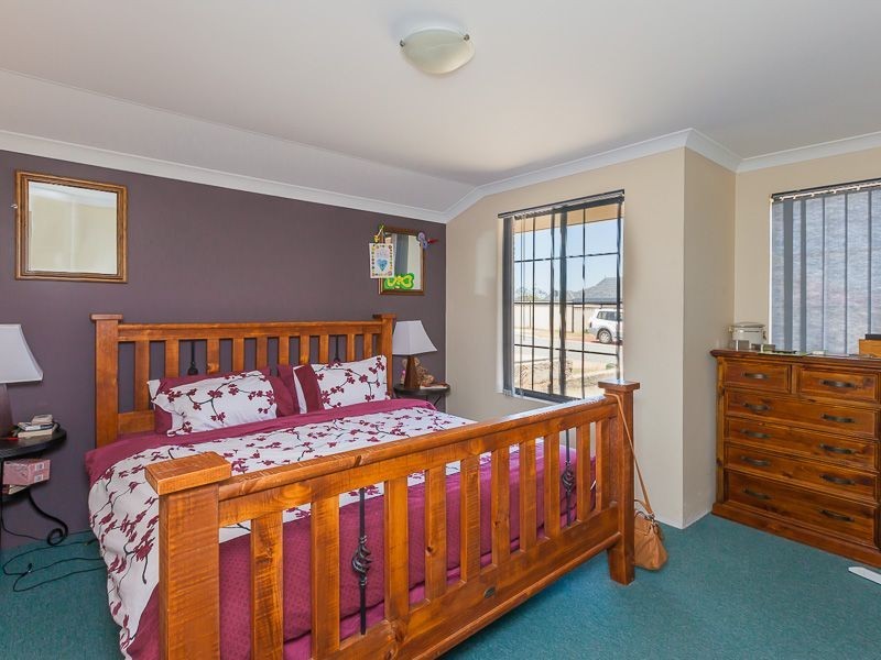 17 Adavale Vista, Tapping WA 6065