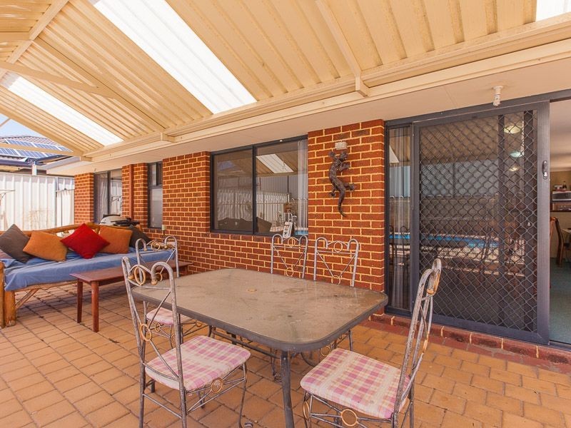 17 Adavale Vista, Tapping WA 6065