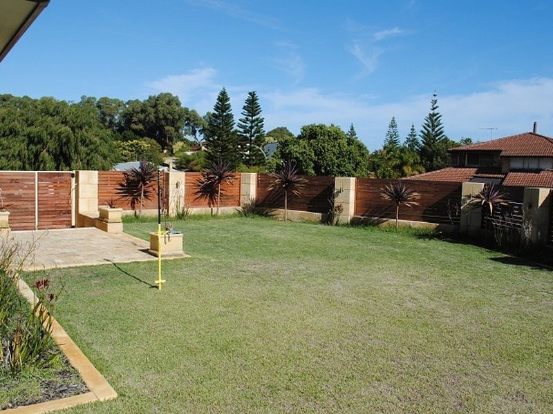 4 Fairlight Rise, Kallaroo WA 6025