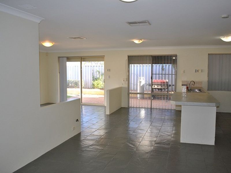 9 Tussock Ramble, Banksia Grove WA 6031