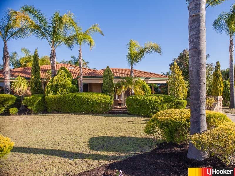 12 Desault Cove, Ballajura WA 6066