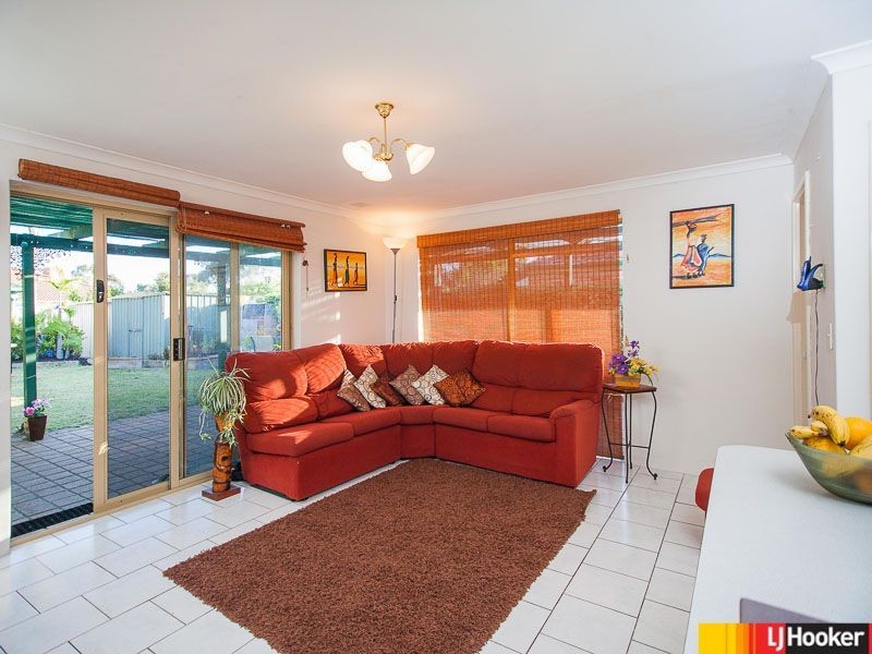 12 Desault Cove, Ballajura WA 6066