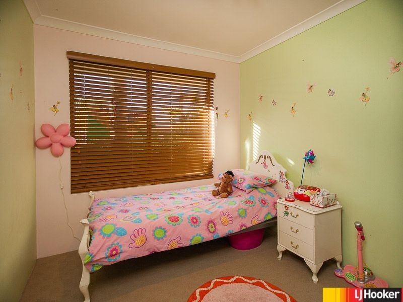 12 Desault Cove, Ballajura WA 6066