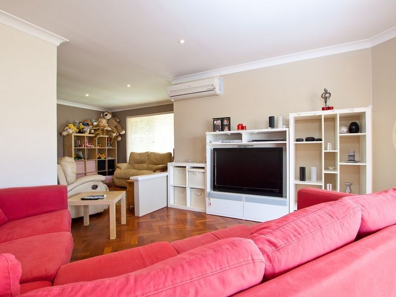 5 Jutland Rise, Ocean Reef WA 6027